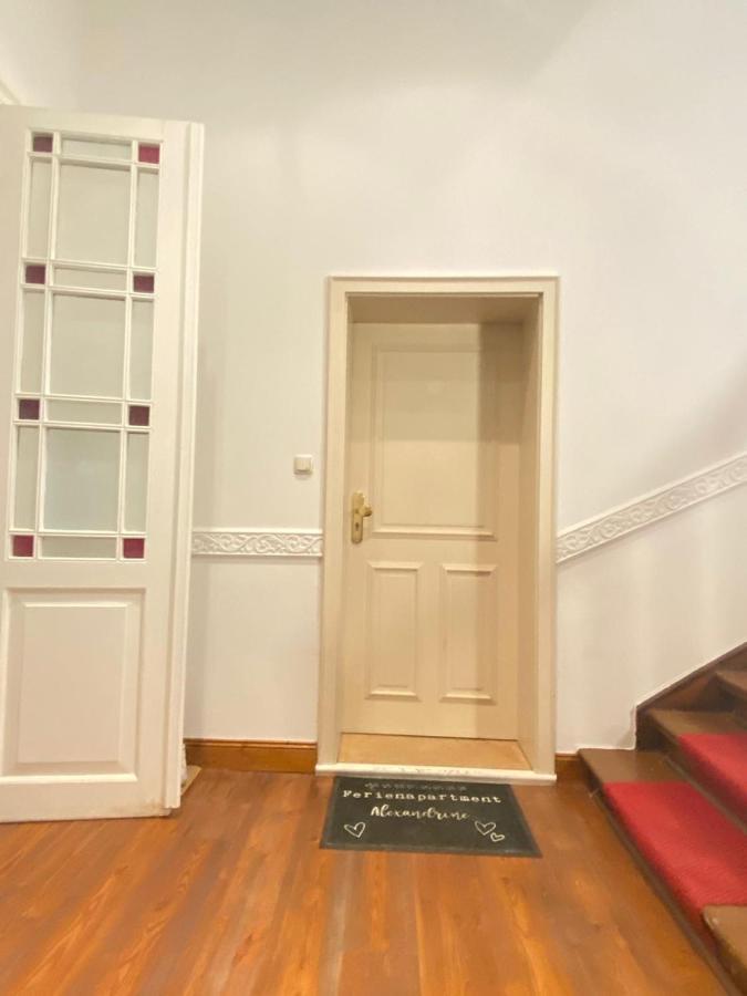 שוורין Das Ferienapartment Alexandrine Direkt Am Pfaffenteich Mit Eigenem Parkplatz מראה חיצוני תמונה