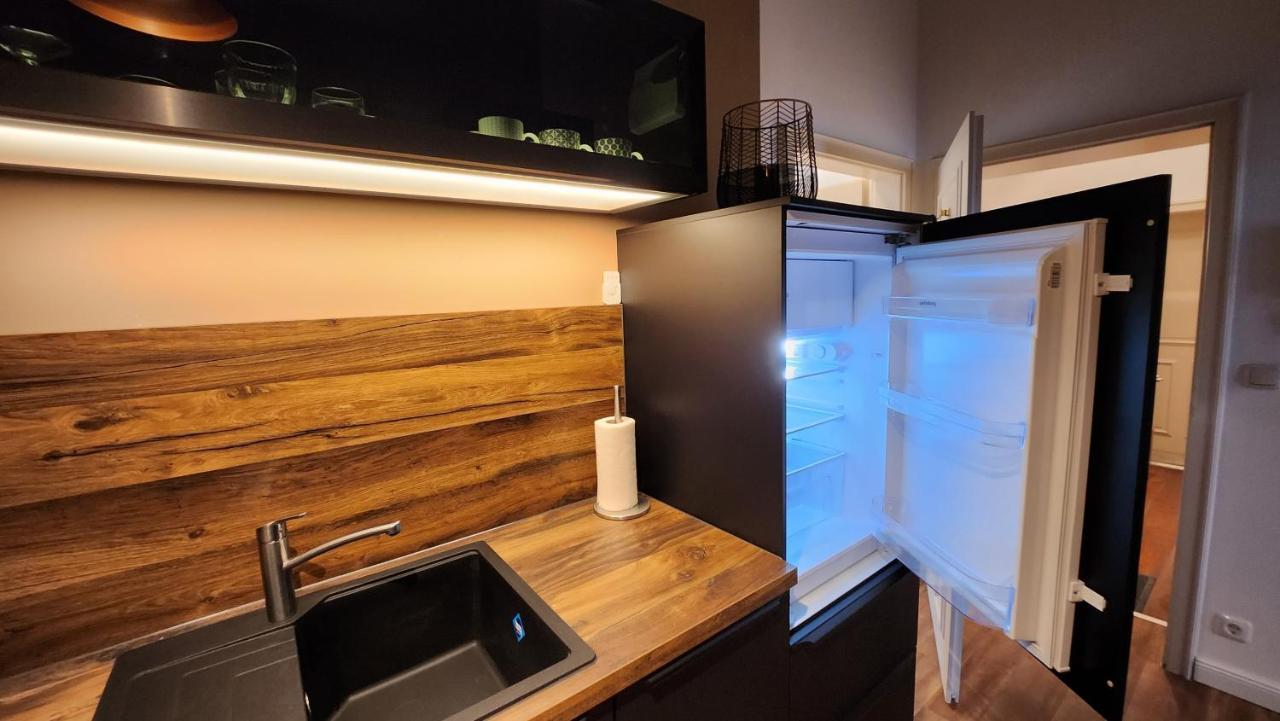 שוורין Das Ferienapartment Alexandrine Direkt Am Pfaffenteich Mit Eigenem Parkplatz מראה חיצוני תמונה