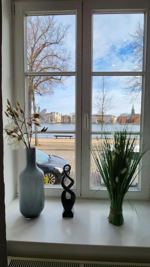 שוורין Das Ferienapartment Alexandrine Direkt Am Pfaffenteich Mit Eigenem Parkplatz מראה חיצוני תמונה