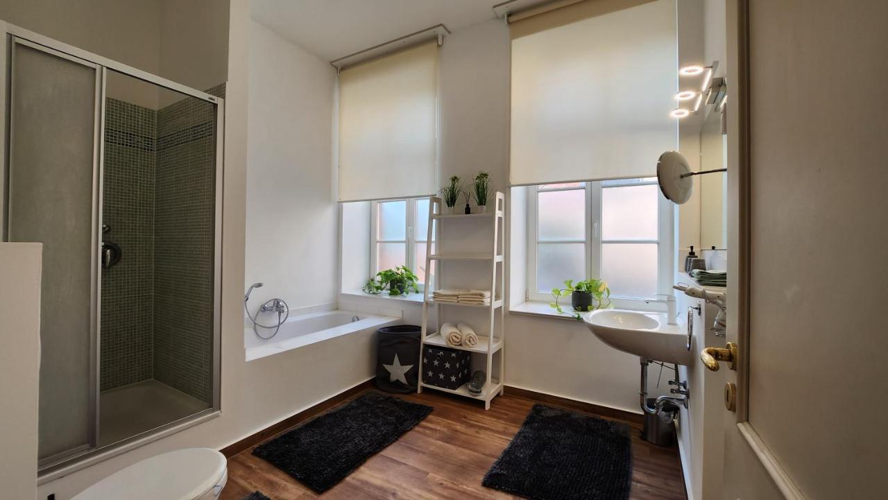 שוורין Das Ferienapartment Alexandrine Direkt Am Pfaffenteich Mit Eigenem Parkplatz מראה חיצוני תמונה
